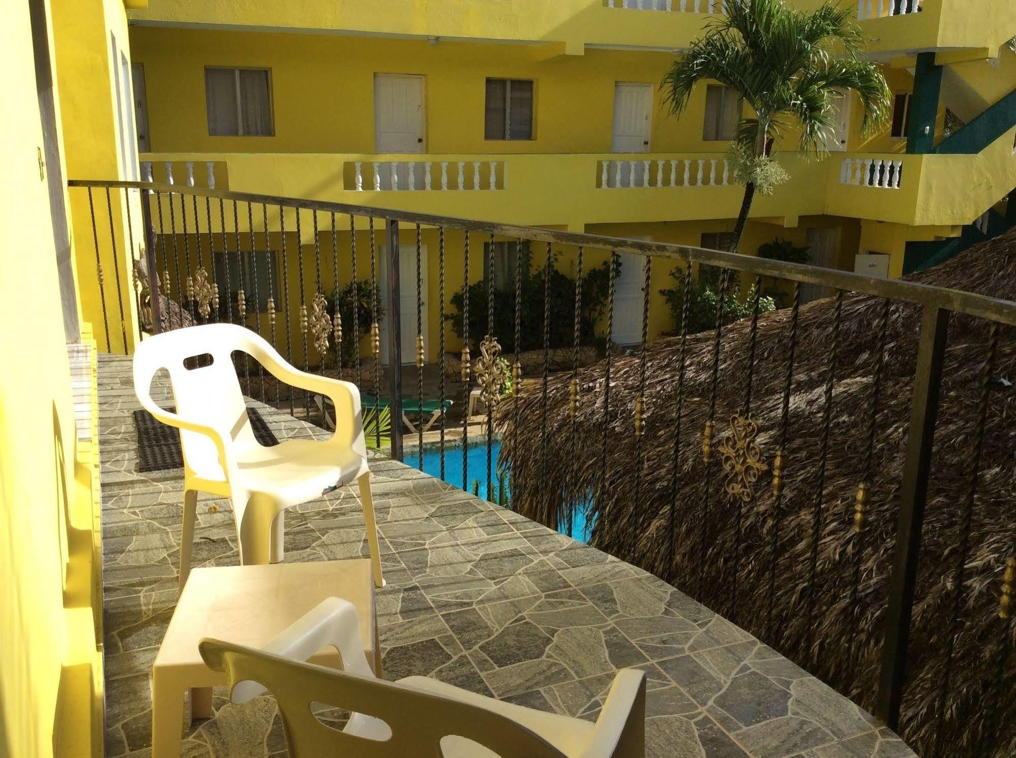 Coco Hotel Sosúa Exterior foto